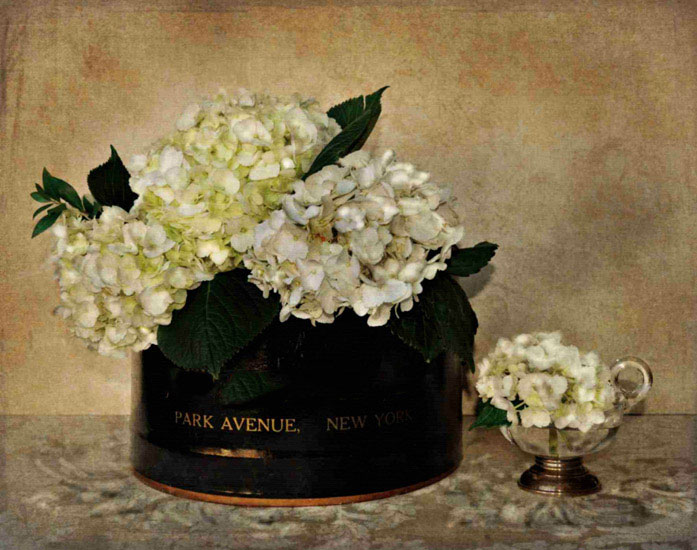 Compatible Blumen JAHRRIESNGE  for flowers lpf10247 